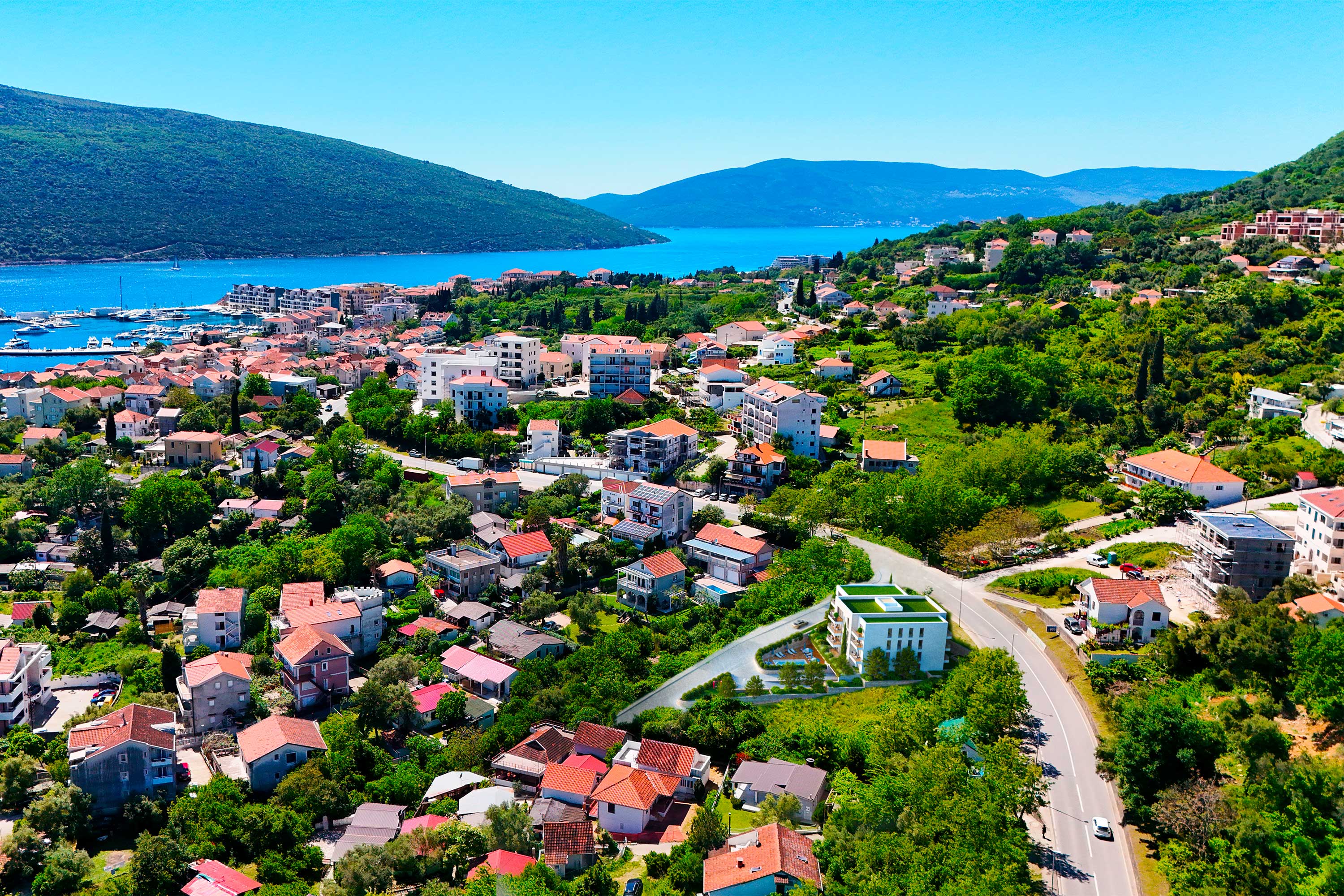 Maya Mare, Montenegro